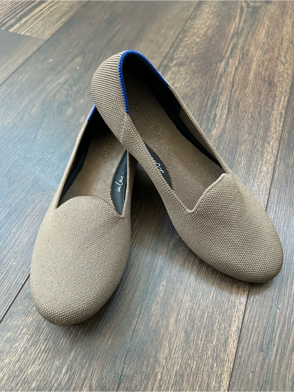 Rothy's Taupe Knit Slip-On Flats with Blue Trim new without tags